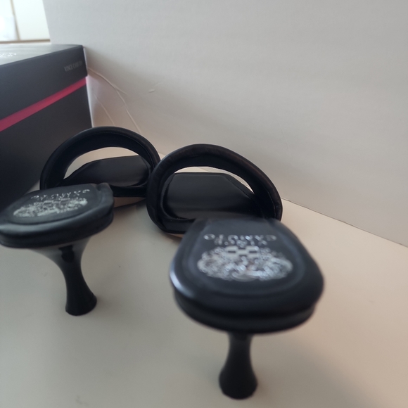 Vince Camuto Vernani Slide 12M - Picture 2 of 7